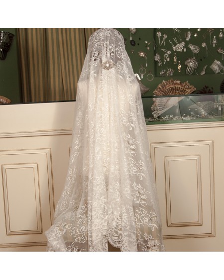 Mantilla Española"Luque"